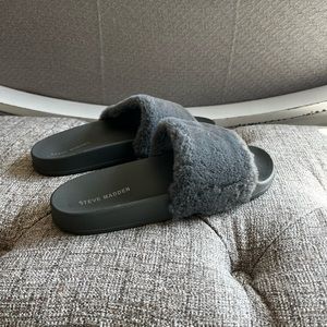 Steve Madden Slides